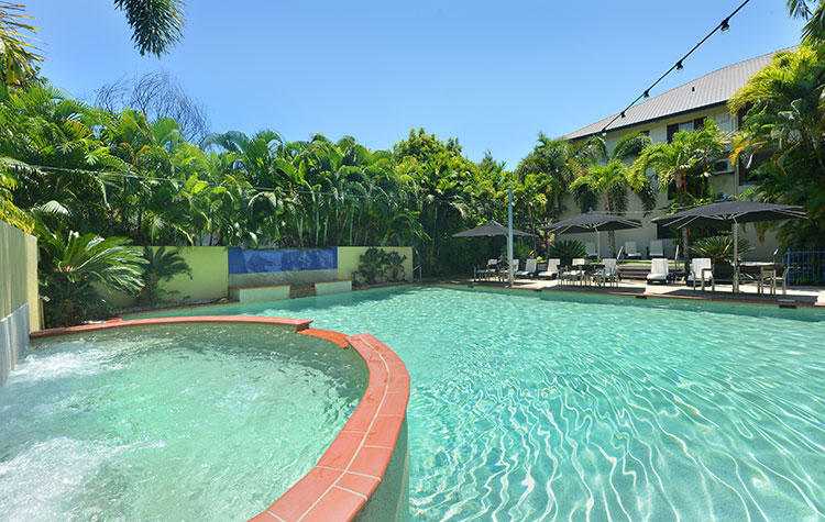 Central Plaza Port Douglas Swimming Pool